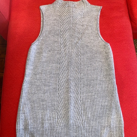 TOPSHOP Sweater Dress - Picture 2 of 5